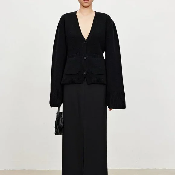 CHICJOC Scarlet Style Cashmere Cardigan Deep V-neck black size 38 - Picture 1 of 15